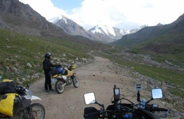 Kyrgyz motorbike trip, quads, 4x4 off road kirgistan
